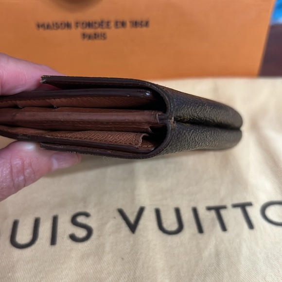 100% Authentic Louis Vuitton Monogram Elise wallet - Picture 10 of 12